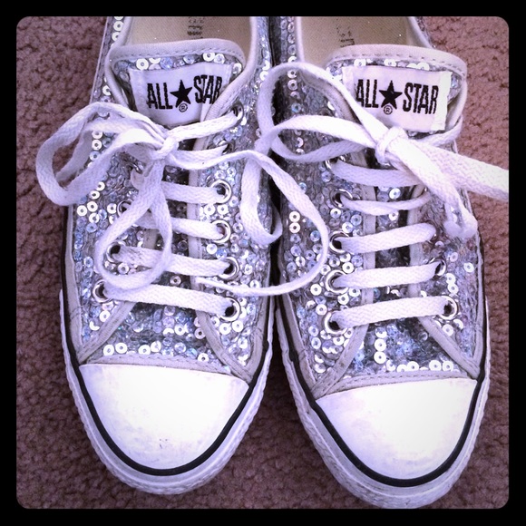 Reduced! ✨Silver Sequin Converse!✨