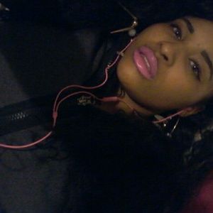Meet your Posher, Kyasia