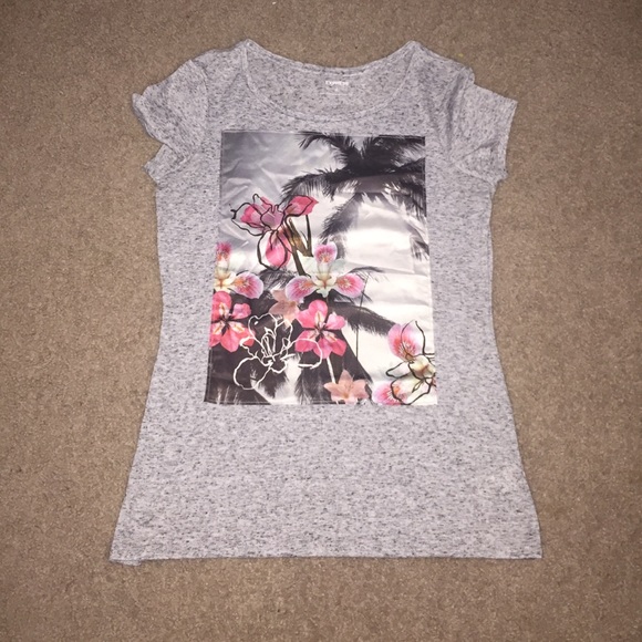Express T-Shirt