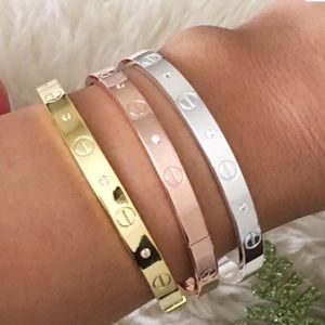 Just in!! Love Bracelet 💟