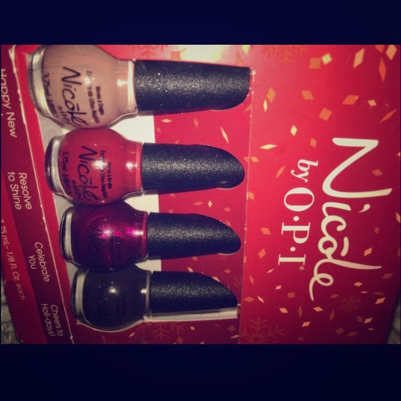 Nicole by OPI Set