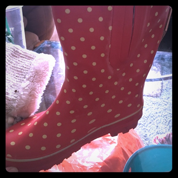 Rain boots
