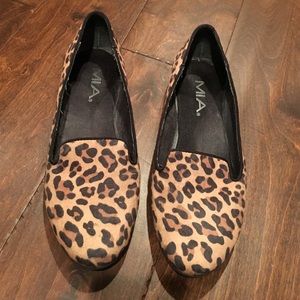 Mia Leopard flats