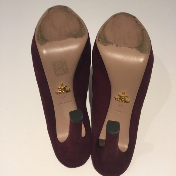 ๐ SOLD๐ PRADA SUEDE OPEN-TOE SHOES - Picture 4 of 4