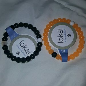 2 lokai bracelets black, orange