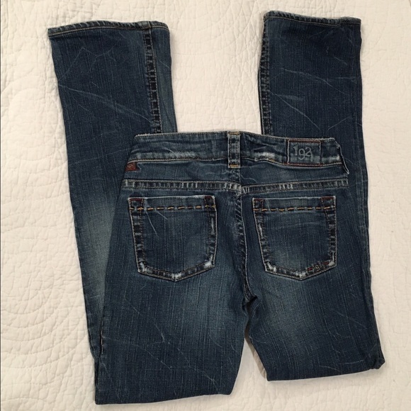 size 27 jeans canada