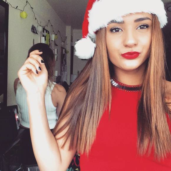 Meet your Posher, Briana - Picture 3 of 3