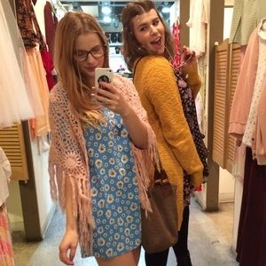 Meet your Posher, April