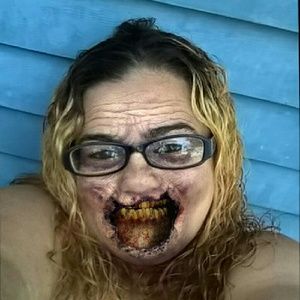 Meet your Posher, Katia