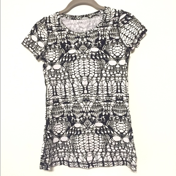 Lululemon Glacier Lace Top