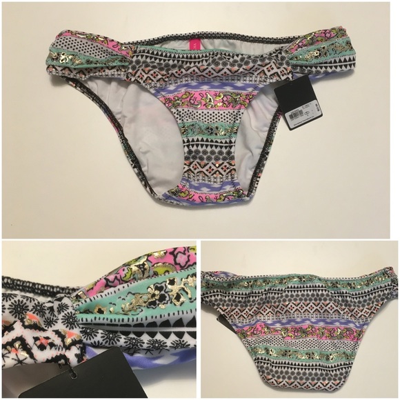 🚫SOLD🚫NEW VS TOP SWIM BANDEAU AND FRINGE BOTTOM - Picture 4 of 4