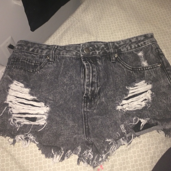 Forever 21 Distressed Jean shorts