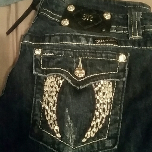 Dark wash miss me jeans