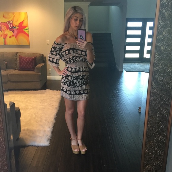 Tan/Black patterned dress