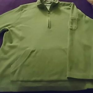 Ladies ribbed sweater with front pockets