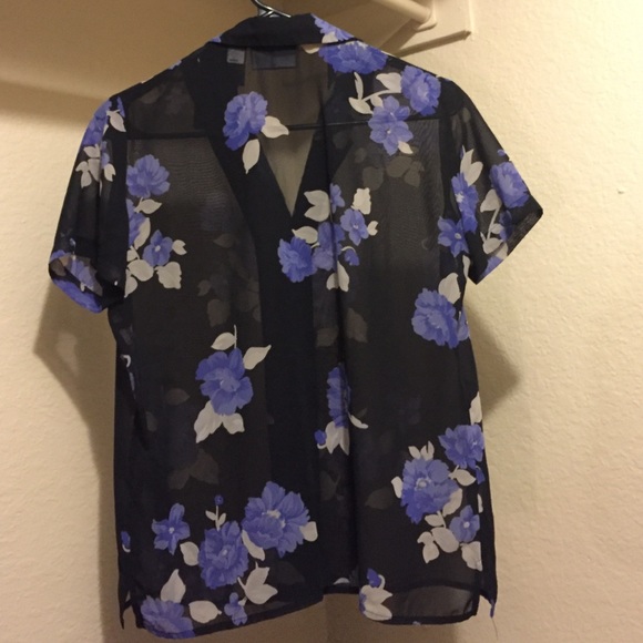 Sheer, Black Floral Top - Picture 3 of 3