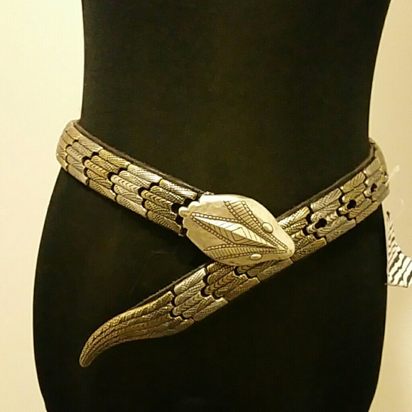 Sexy snake belt!