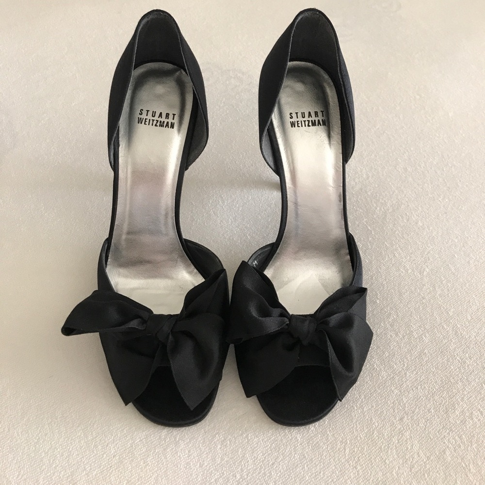 🍾 Exquisite Stuart Weitzman Bow Top Heel