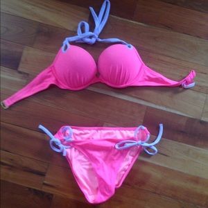 VS bombshell bikini
