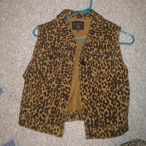 Cheetah vest