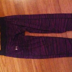 UA fitted running pants