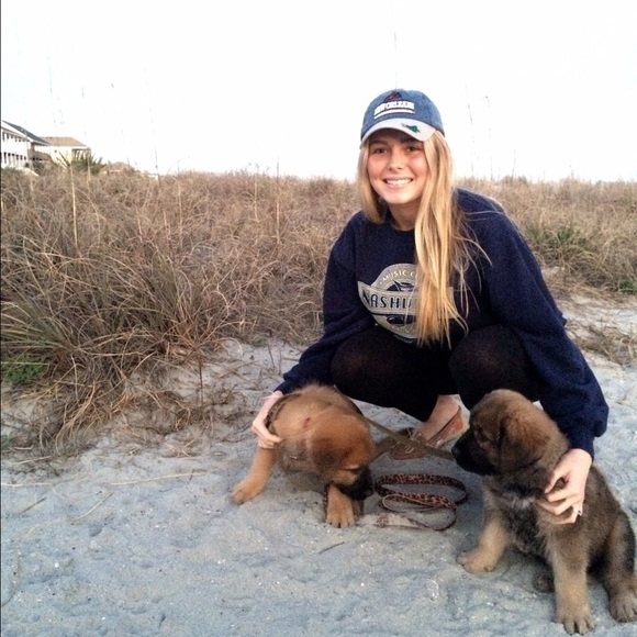 Hi, I'm Sabrina! - Picture 3 of 4