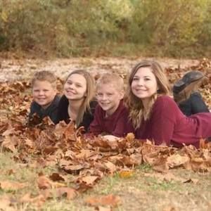 Meet your Posher, Lori