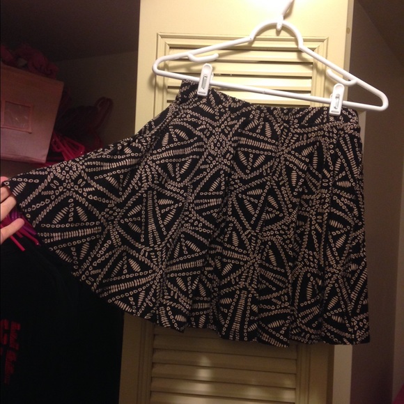 Forever 21 cotton a-line skirt - Picture 2 of 3