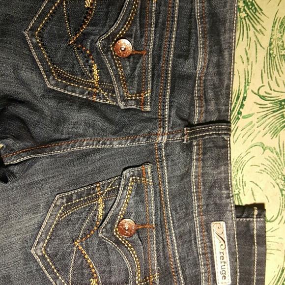 Jeans - Picture 3 of 3