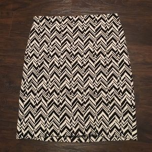 Roz & Ali skirt (size small)