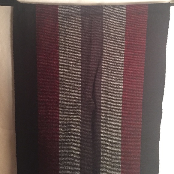 Scarf - Picture 2 of 4