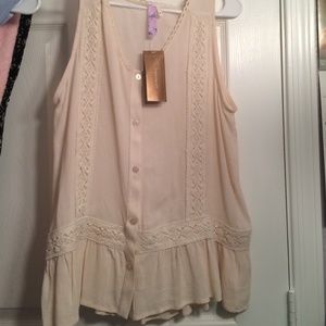 Francesca's cream color tank