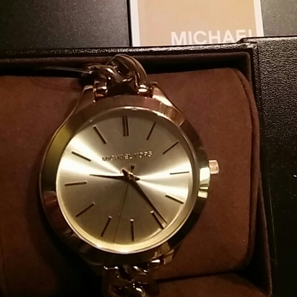 AUTHENTIC MICHAEL KORS WATCH GREAT UNQIUE TIME - Picture 2 of 4
