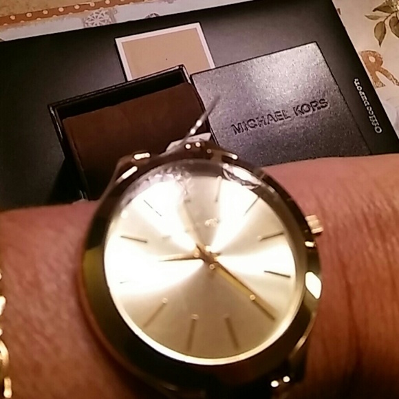 AUTHENTIC MICHAEL KORS WATCH GREAT UNQIUE TIME - Picture 3 of 4