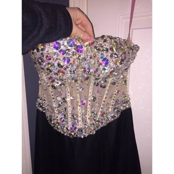 SOLD!!!! - Picture 2 of 4