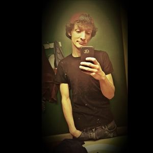 Meet your Posher, Alex