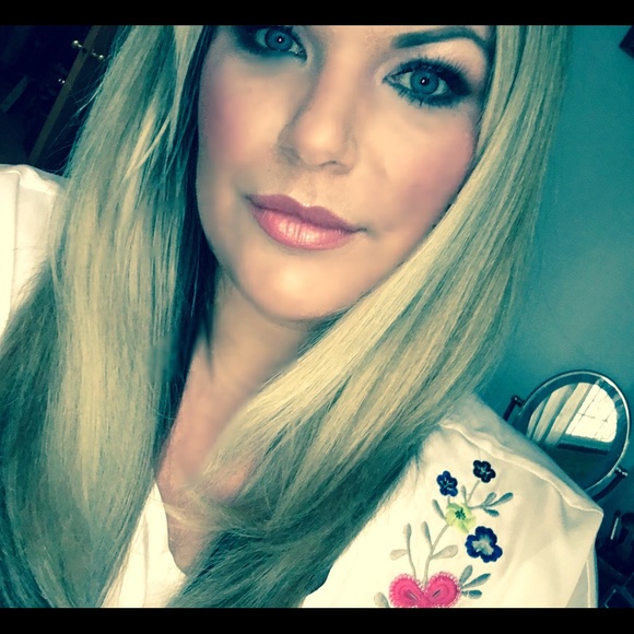 Hi! My name is Brianna - Picture 2 of 3