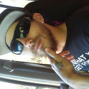 Meet your Posher, Gregory