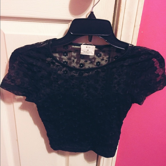 Black Lace Crop Top