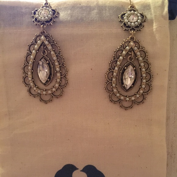Earring