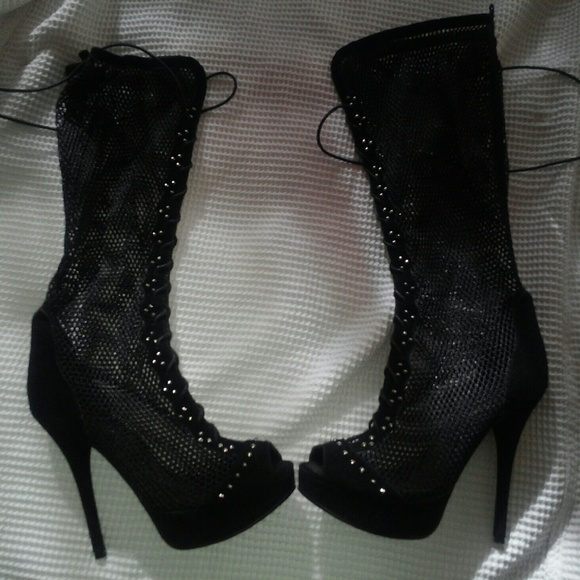 New Fredericks of Hollywood