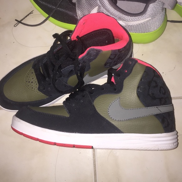Nike high tops