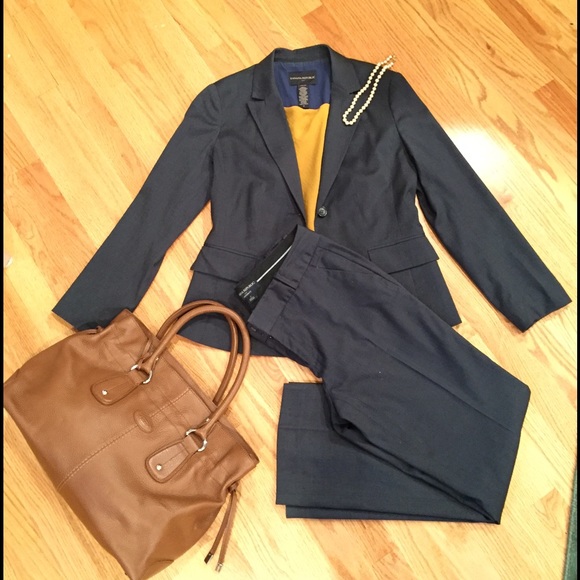 Banana Republic Suit