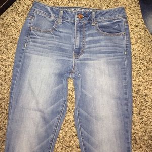 American Eagle High-Rise Jegging