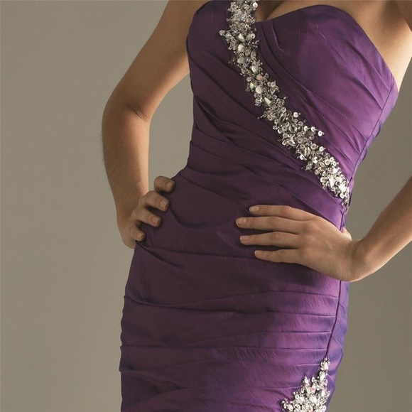 Purple one shoulder prom dress - Picture 2 of 3