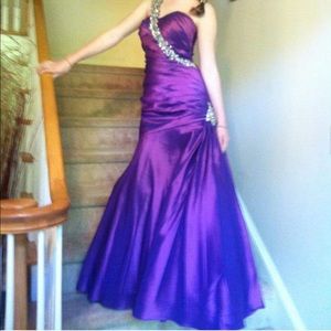 Purple one shoulder prom dress