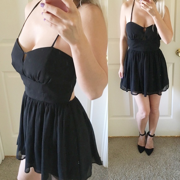 ANGL romper - Picture 1 of 4