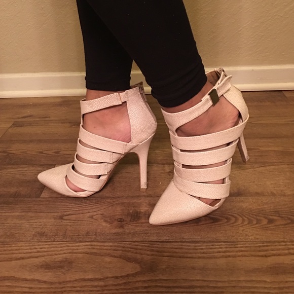 Rue 21 etc women's heels