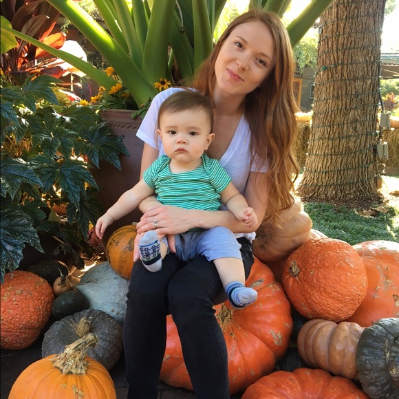 Meet your Posher, Jessica - Picture 3 of 4