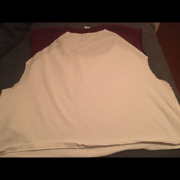 Forever21 cropped muscle tee - Picture 2 of 3